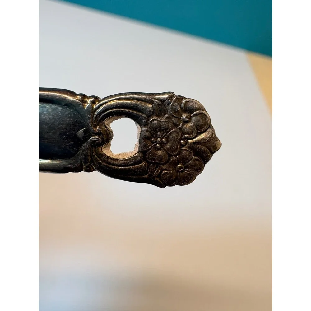 1847 Rogers Bros Daffodil Silverplate Cocktail Seafood Fork Vintage 4.5 Inch
